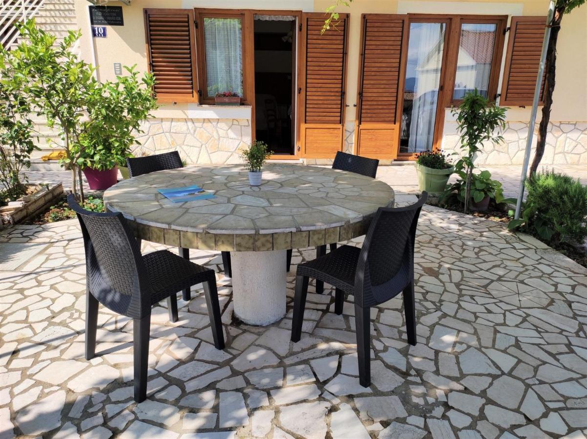 Ferienwohnung Vladimir 4+1 Crikvenica Exterior foto